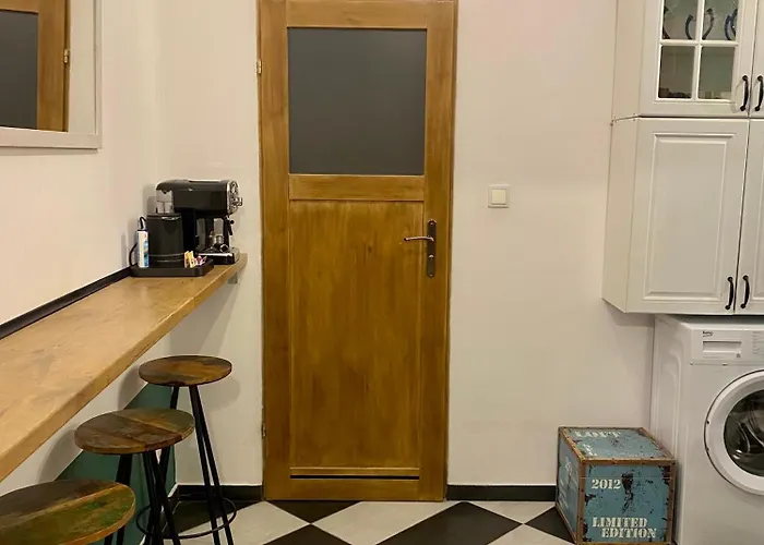 Topolove Rooms & Apartments
